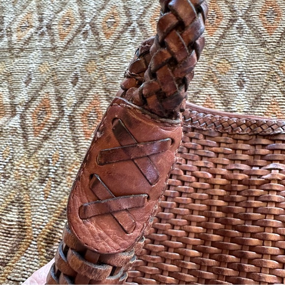 CEM Vintage Woven Structured Leather Brazilian Shoulder - Picture 7 of 17